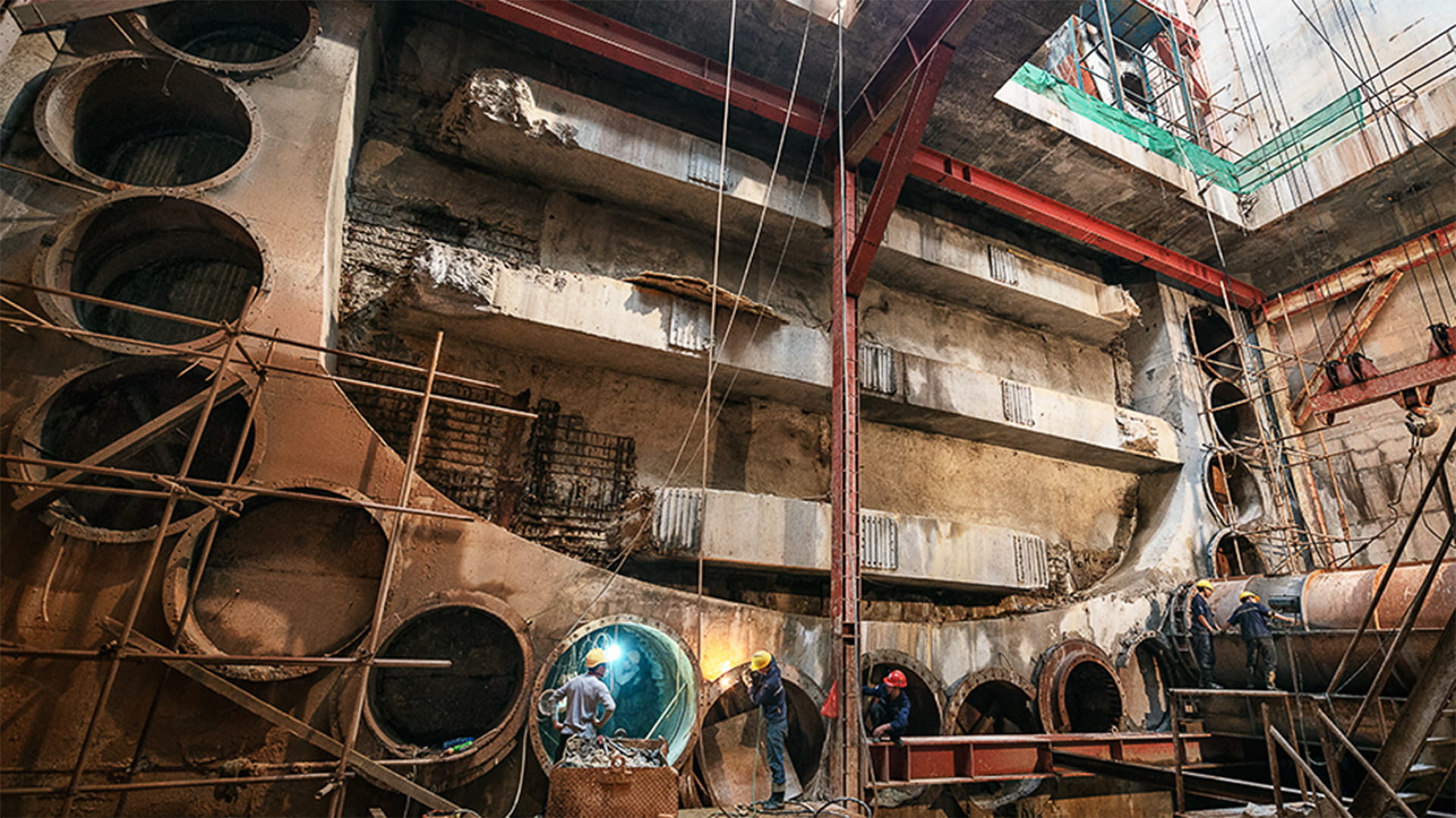 Gongbei Tunnel construction