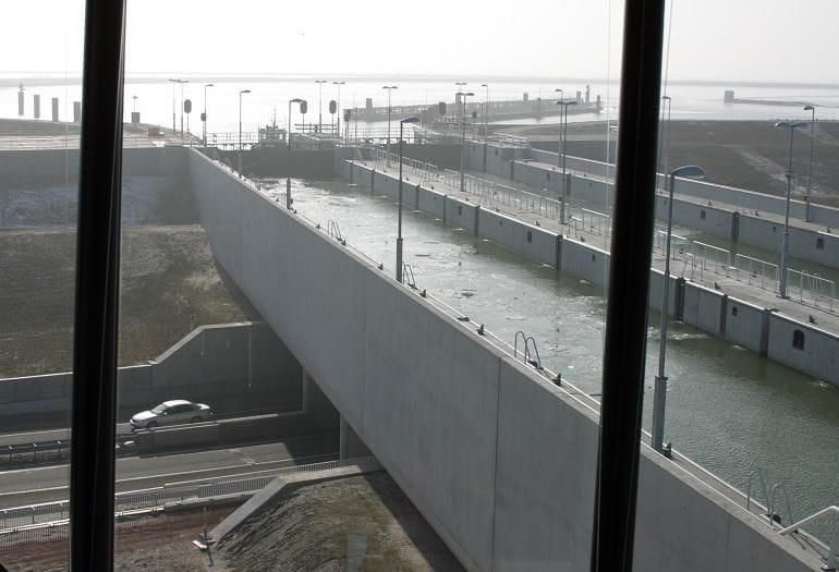 Cars driving under naviduct