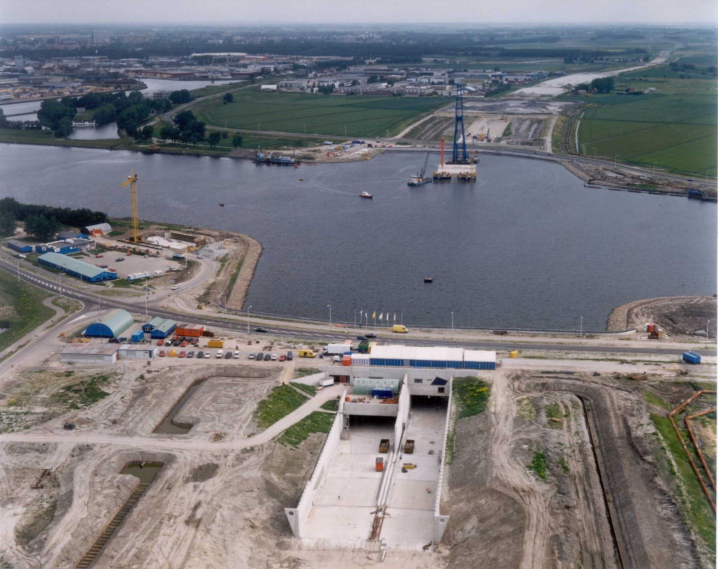 Construction of the tunnel entrance under a river